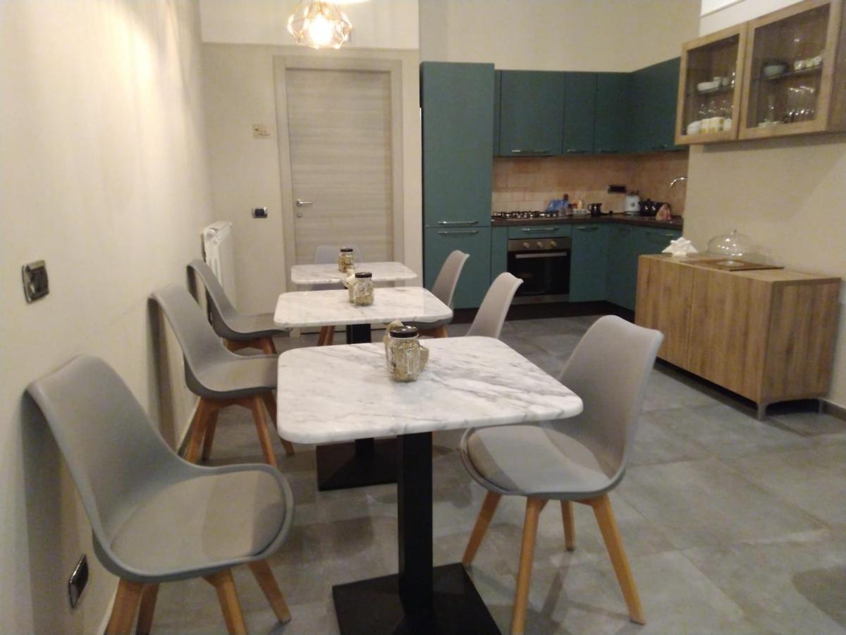 Bed and Breakfast Donna Lena Relais Napoli Екстер'єр фото